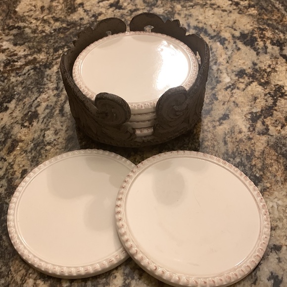 GG Collection - Picture 2 of 4